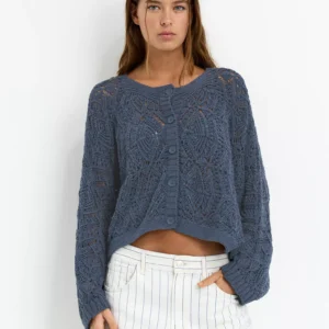 Oversize crochet cardigan